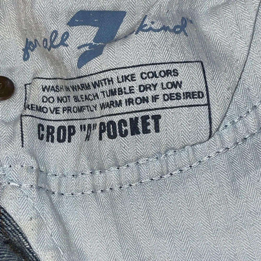 7 for All Mankind Vintage Crop “A” Pocket Jeans 31/12